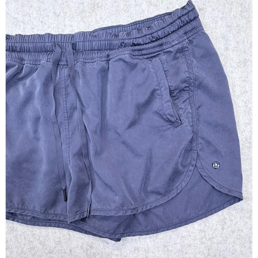 Lululemon Tencil Running Shorts Women 10 Navy Blue Activewear
